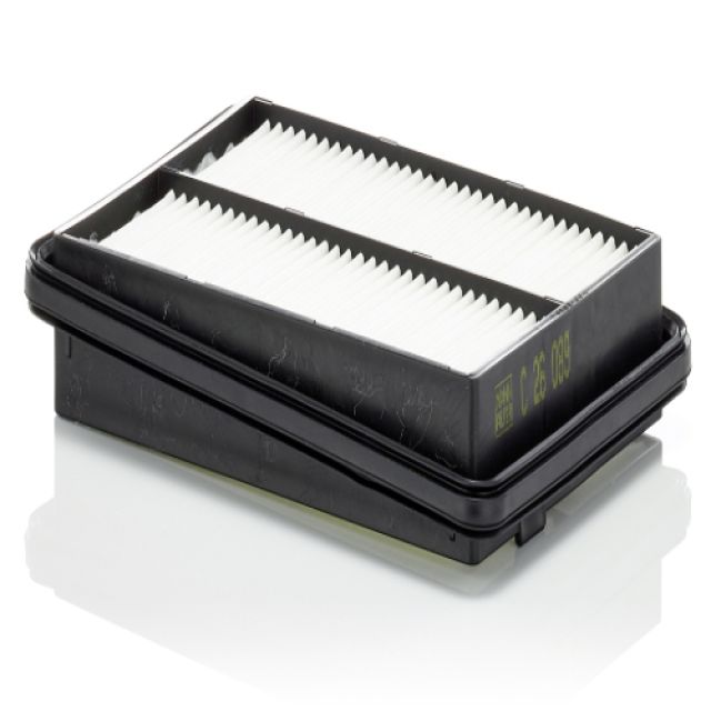 Nissan Qashqai J11 SUV 2013-2021 Engine Air Filter | OEM 16546-4BD0C | Replaces 16546-4BA1A, 16546-4BA1B, 16546-4BC1A | 1.2L HR12DDT Petrol / 1.5L K9K Diesel / 1.6L MR16DDT Petrol / 1.6L R9M Diesel / 2.0L MR20DD Petrol | Aftermarket Replacement